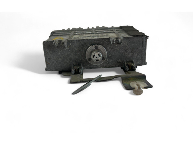 Řídící jednotka 030906027AA, 0261204617 Volkswagen Polo III 6N 6N2 6NF 1994