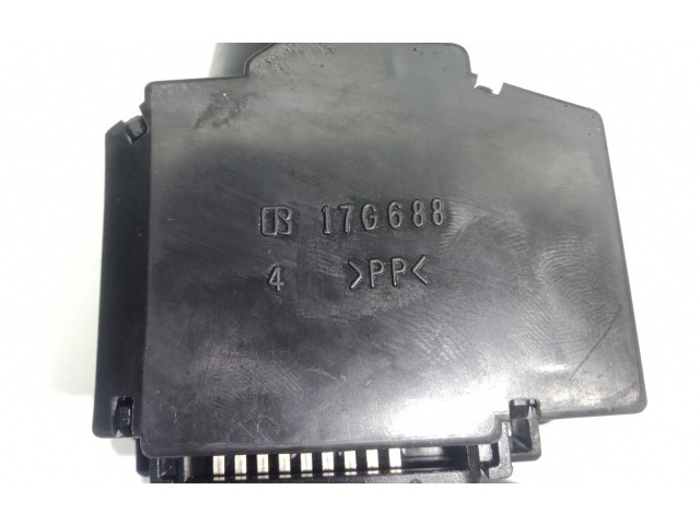 Ручка стеклоочистителей E532016-17G688, 9.PINES Mitsubishi ASX