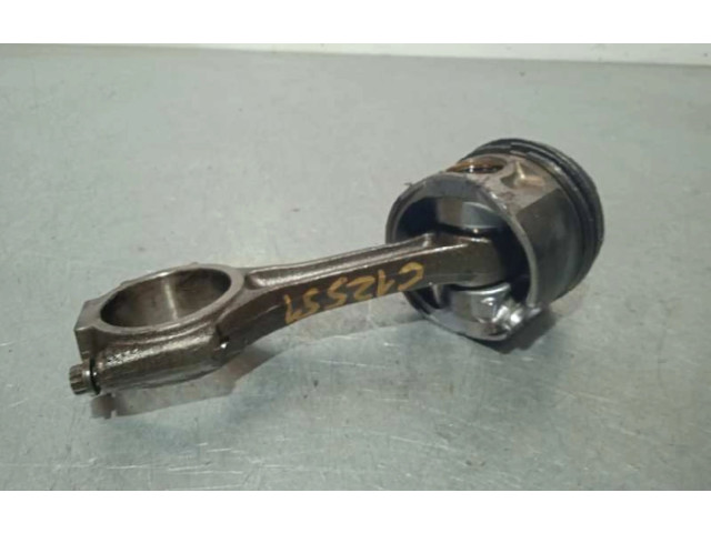 Поршень BKD Volkswagen Golf SportWagen