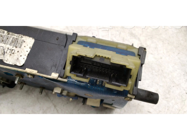 Панель приборов 193919059, 191919033 Volkswagen Golf II