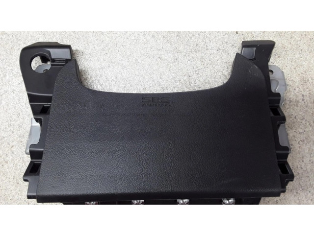 Подушка безопасности для колен 7030A31753 Mitsubishi Outlander