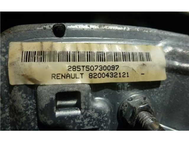 Подушка безопасности водителя 8200432121   Renault Clio II