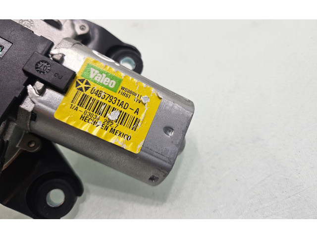 Моторчик заднего дворника 04857931AD    Chrysler Grand Voyager IV