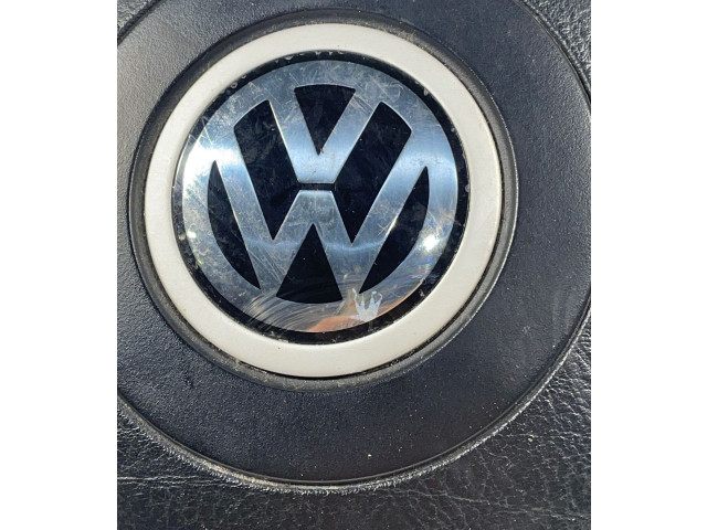 Руль Volkswagen Golf IV  1998 - 2005 года       