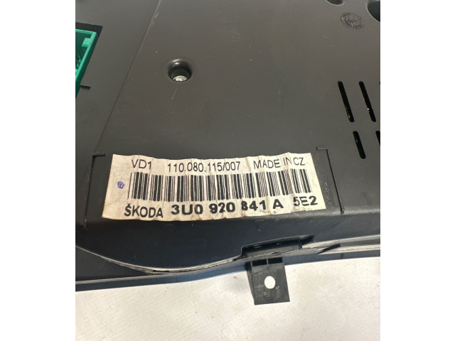Панель приборов 3U0920841A Skoda Superb B5 (3U)