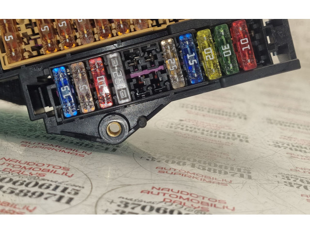 Pojistková skříňka 8K0941824 Audi Q7 4L 2008