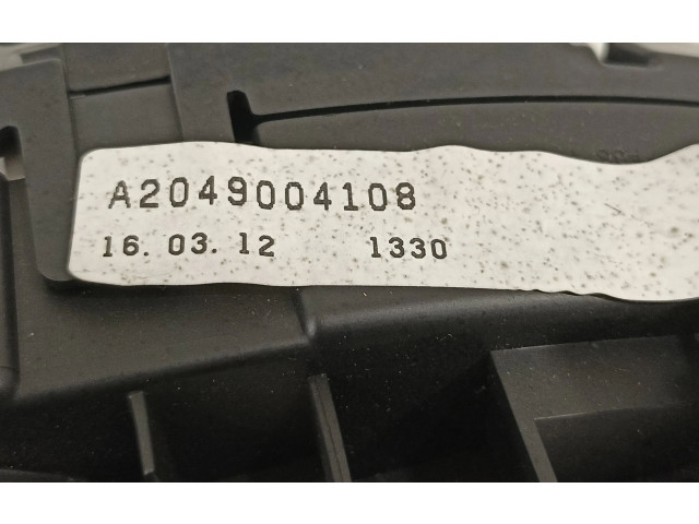 Přístrojová deska  Mercedes-Benz CLK AMG A208 C208 2012 A2049004108, A2049004108ZGS  