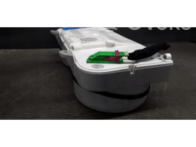 Панель приборов 5220301800 Volkswagen Lupo