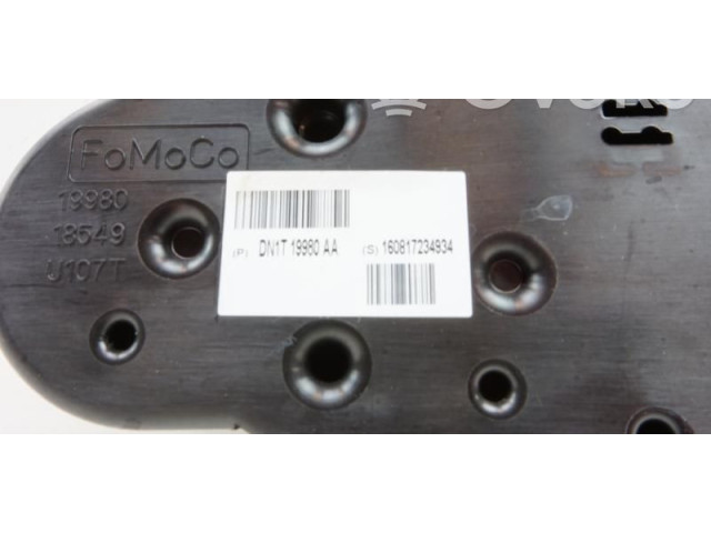 Блок управления климат-контролем 2060385 Ford Ecosport