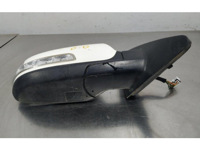 Зеркало электрическое KIA Sorento 2010 - 2014 года