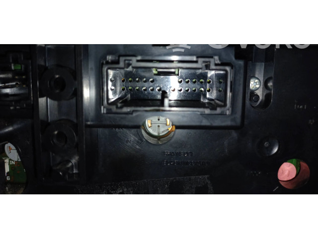 Блок управления климат-контролем 30746025   Volvo XC90