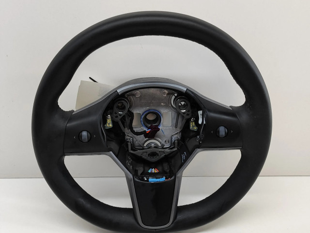 Руль Tesla Model 3 2017- года 1490214CNC