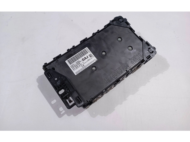 Блок комфорта HU5T-15604-GAJ   Lincoln Continental