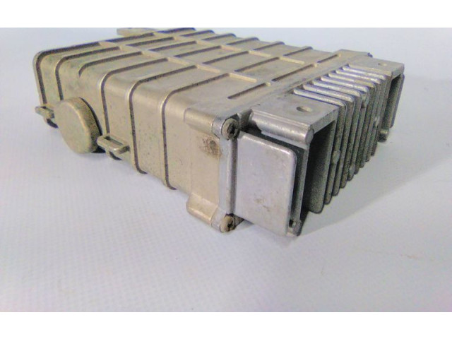 Блок управления двигателя 0285007042 Volkswagen Golf II