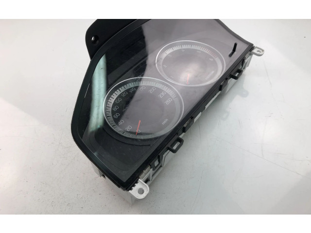 Панель приборов 31343325AA   Volvo V70       