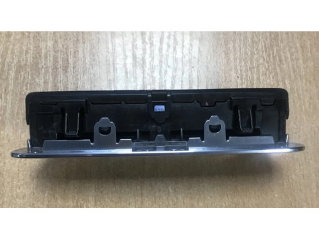 Фонарь освещения задних мест