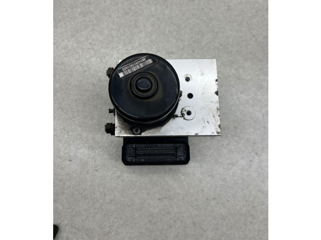 Блок АБС 8671224, 10092504033 Volvo V70 2000 - 2004 года