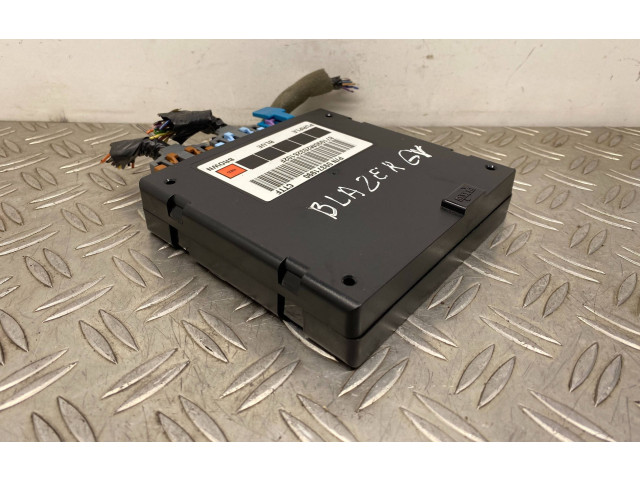 Блок управления двигателем Блок управления 09371990   Chevrolet Blazer