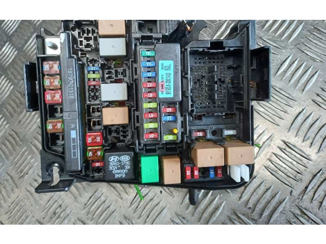   Pojistková skříňka 919513X140   Hyundai i30 2011