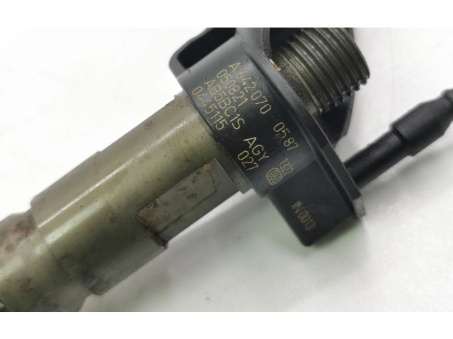 Форсунка A6420700587, 0445115027    Chrysler 300 - 300C   