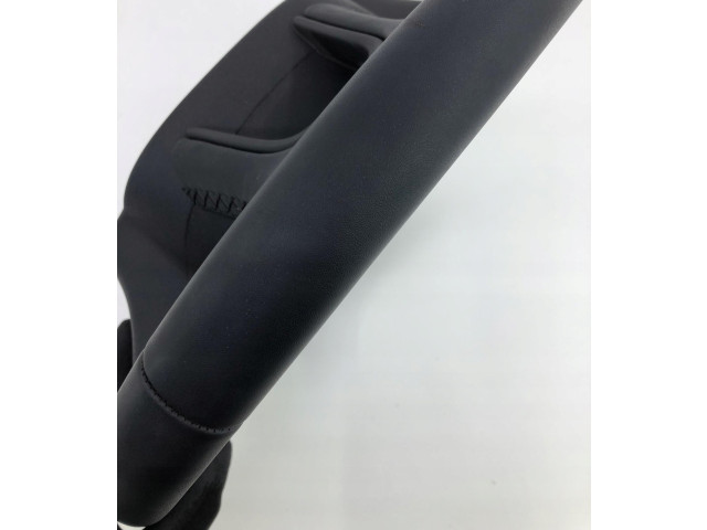 Руль Volvo XC40   -  года       