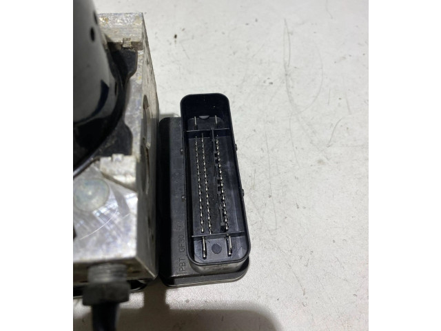 Блок АБС 30681619, 10061336881   Volvo  V70  2008 - 2013 года