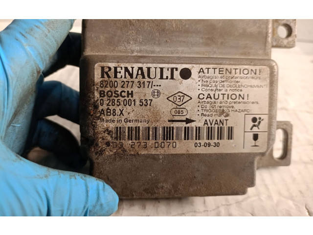 Блок подушек безопасности 8200277317, 0285001537BOSCH   Renault Clio II
