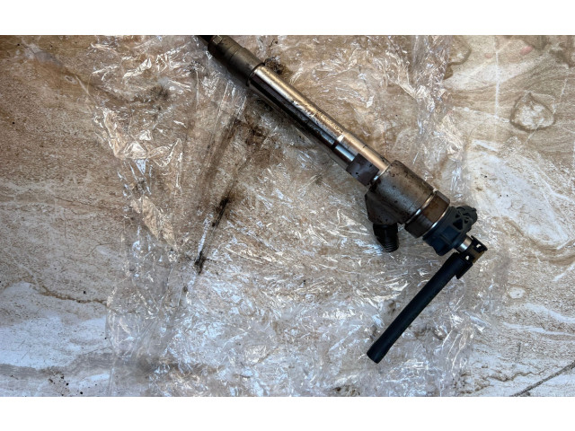 Форсунка 35062015F Maserati Levante