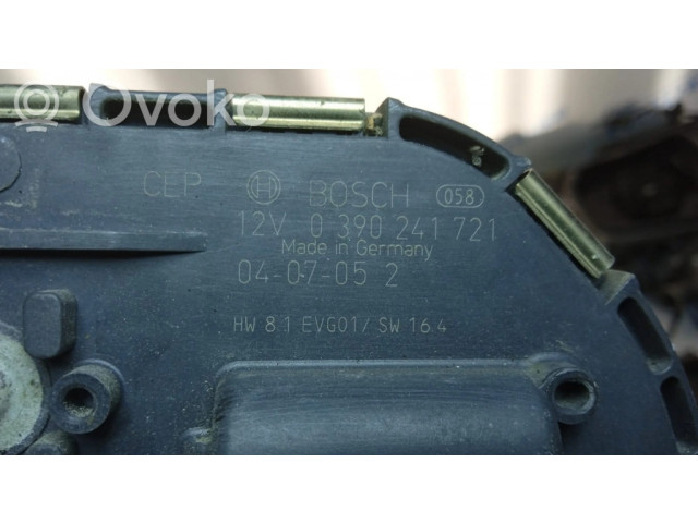 Двигатель стеклоочистителей