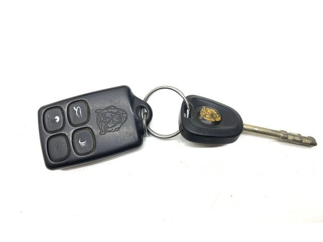 рейка Колонка рулевая HNC9263CC, LJA2610BA Jaguar XJ X308 1998 - 2002 года