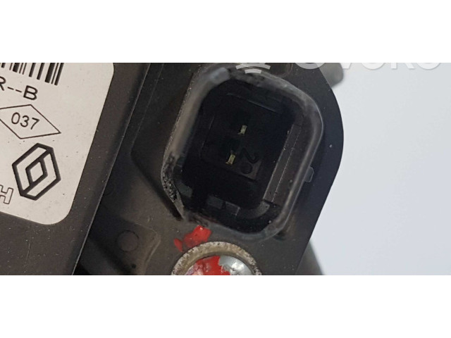 Генератор 231002949R, F000BL0719 Dacia Lodgy