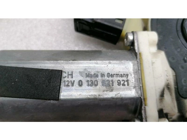 Передний комплект электрического механизма для подъема окна