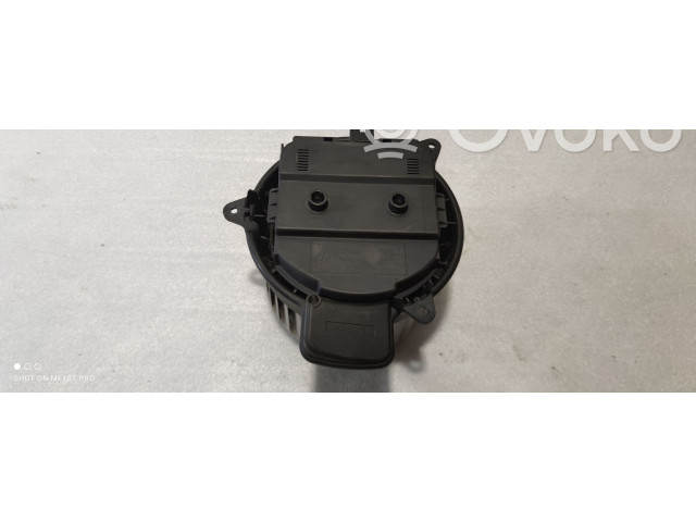 Вентилятор печки    4H1820021B   Audi A6 S6 C7 4G