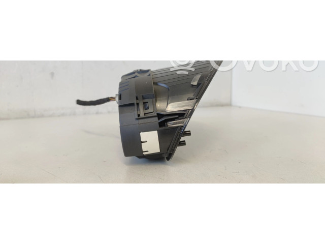 Přístrojová deska Mercedes-Benz Vito Viano W639 2011 A6399001100, 6399001100