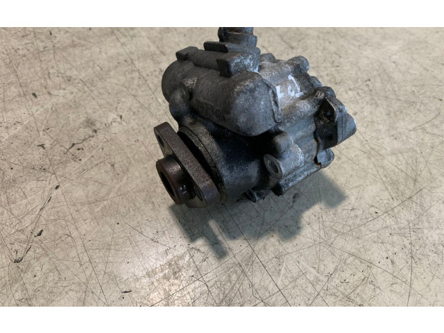 Насос усилителя руля 2006-2008   Audi A4 S4 B6 8E 8H