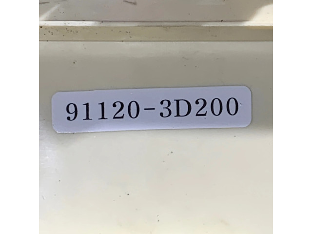 Блок предохранителей 911203D200   Hyundai Sonata    