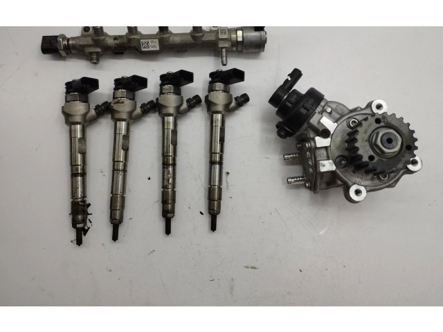 Блок предохранителей 05L130277E, 0445010790 Audi A3 8Y