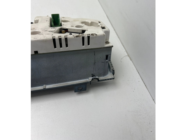 Панель приборов 88311219 Audi A6 S6 C4 4A