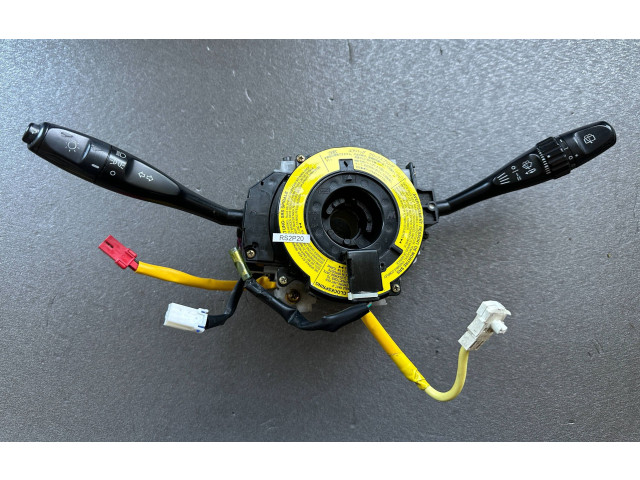 Ручка стеклоочистителей MR277911 Mitsubishi Pajero