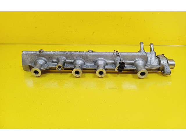 Vstřikovací lišta 857013 Renault Espace III