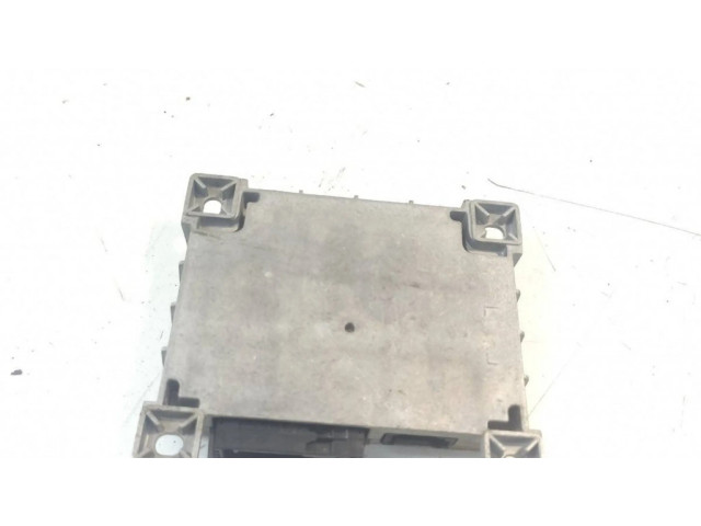 Блок управления A2118205885   Mercedes-Benz E W211