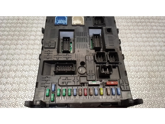   Pojistková skříňka 967847688001   Citroen Berlingo 2013