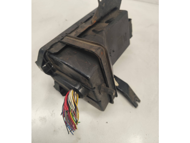 Блок предохранителей 4585840 Saab 9-5