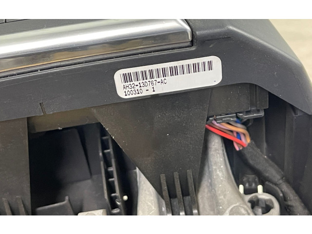 Руль Land Rover Discovery 4 - LR4  2010 - 2016 года AH323600CC, AH3213D767AC      