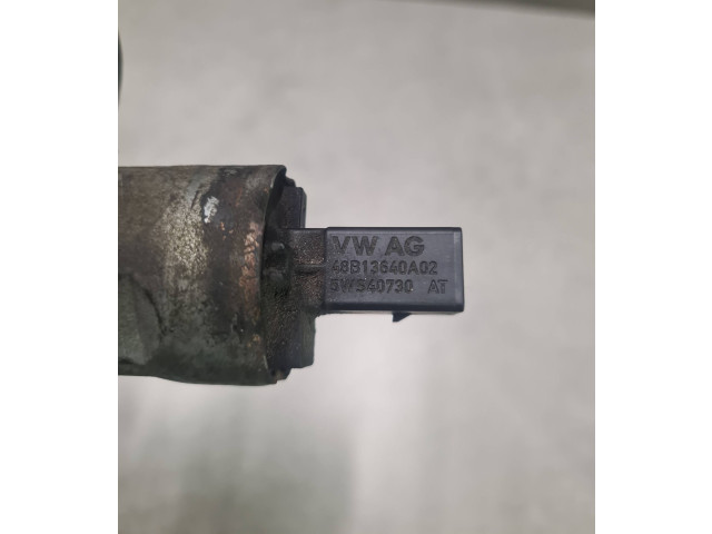 Топливная рампа 03L130089B, 03L906051   Audi A3 S3 8P   для двигателя CAY