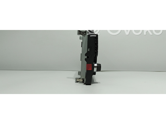 Экран дисплея вверх 5G0919605 Volkswagen Golf SportWagen