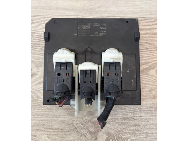 Блок комфорта 5Q0937084CE, A2C98111707   Skoda Superb B8 (3V)   