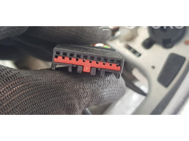 Volant Chevrolet Cruze 2009 13391339