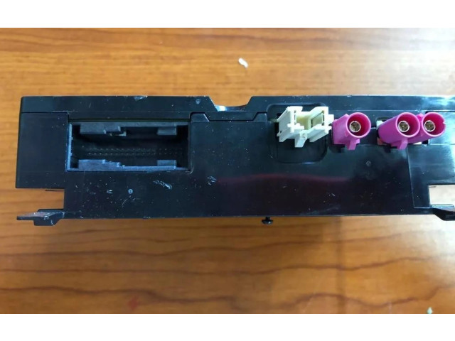 Блок управления 10C035284 Volkswagen Caddy