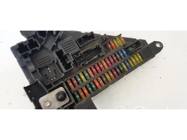 Pojistková skříňka 690661804 BMW 5 E60 E61 2009